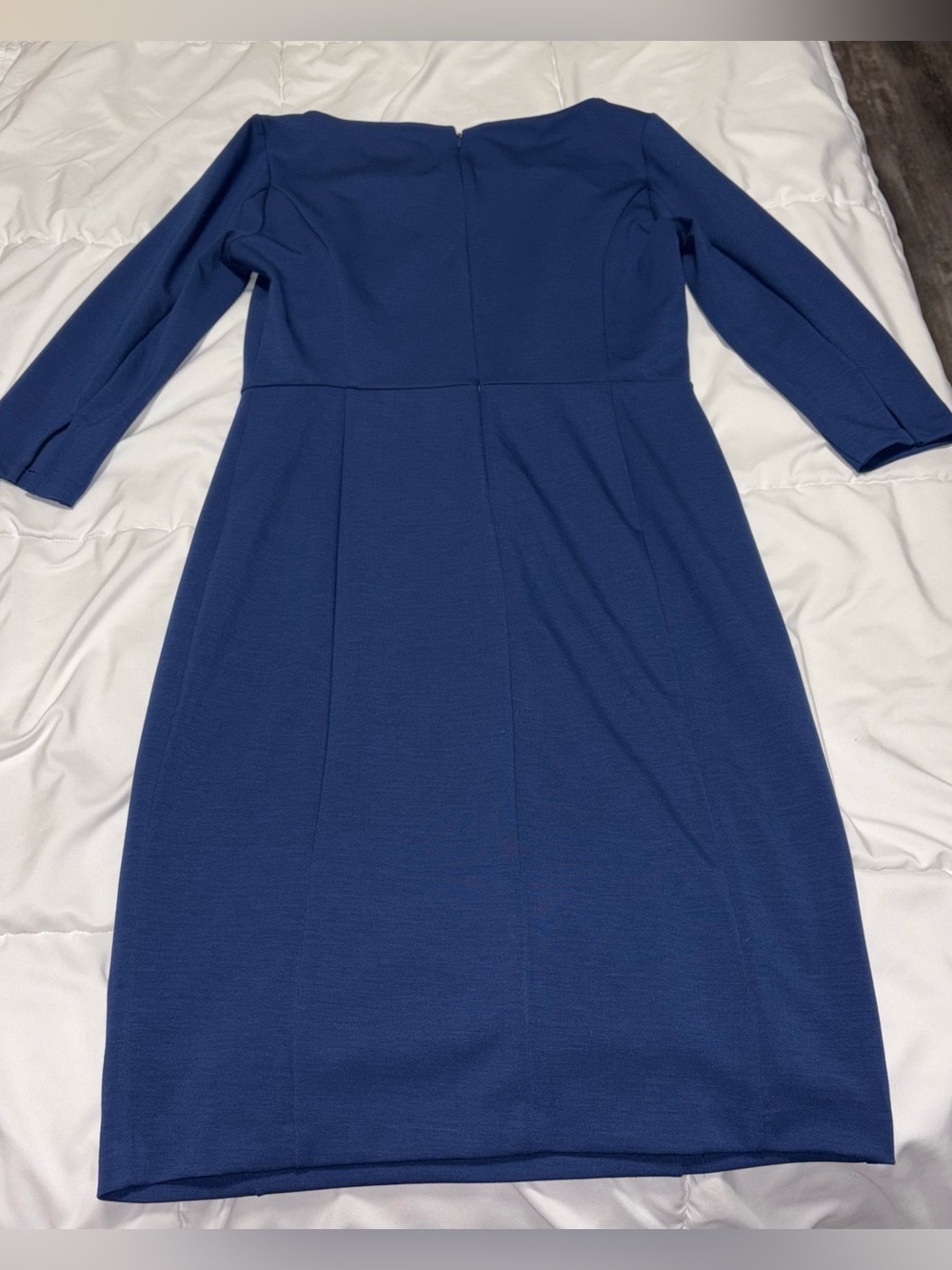 WHBM Blue sheath dress with 3/4 sleeves Size 4 - Picture 8 of 8